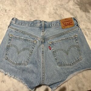 Levi's Classic Blue 501 Denim Size 28